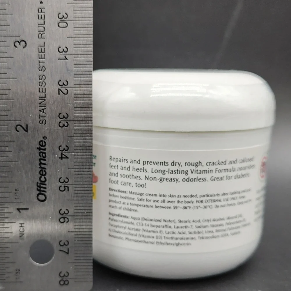 PediFix 4oz White Deep-Healing Foot Cream Vitamin Formula Dry Cracked Skin P3069